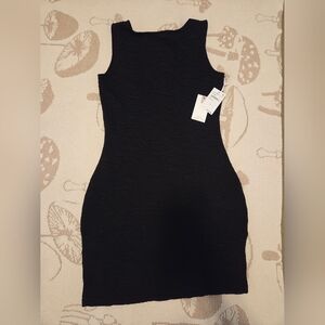 Good American Black Textured Midi Dress